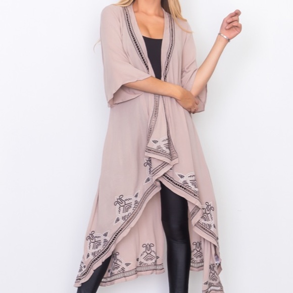 ❤️LAST NEW S Taupe Crochet Trim Long Kimono - Picture 3 of 8
